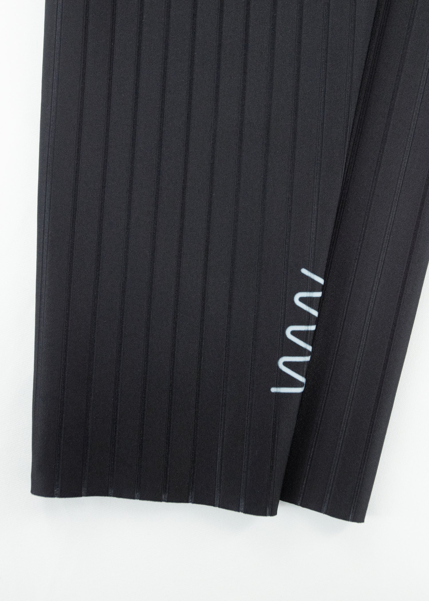 Unisex Aero Calf Sleeves - Black