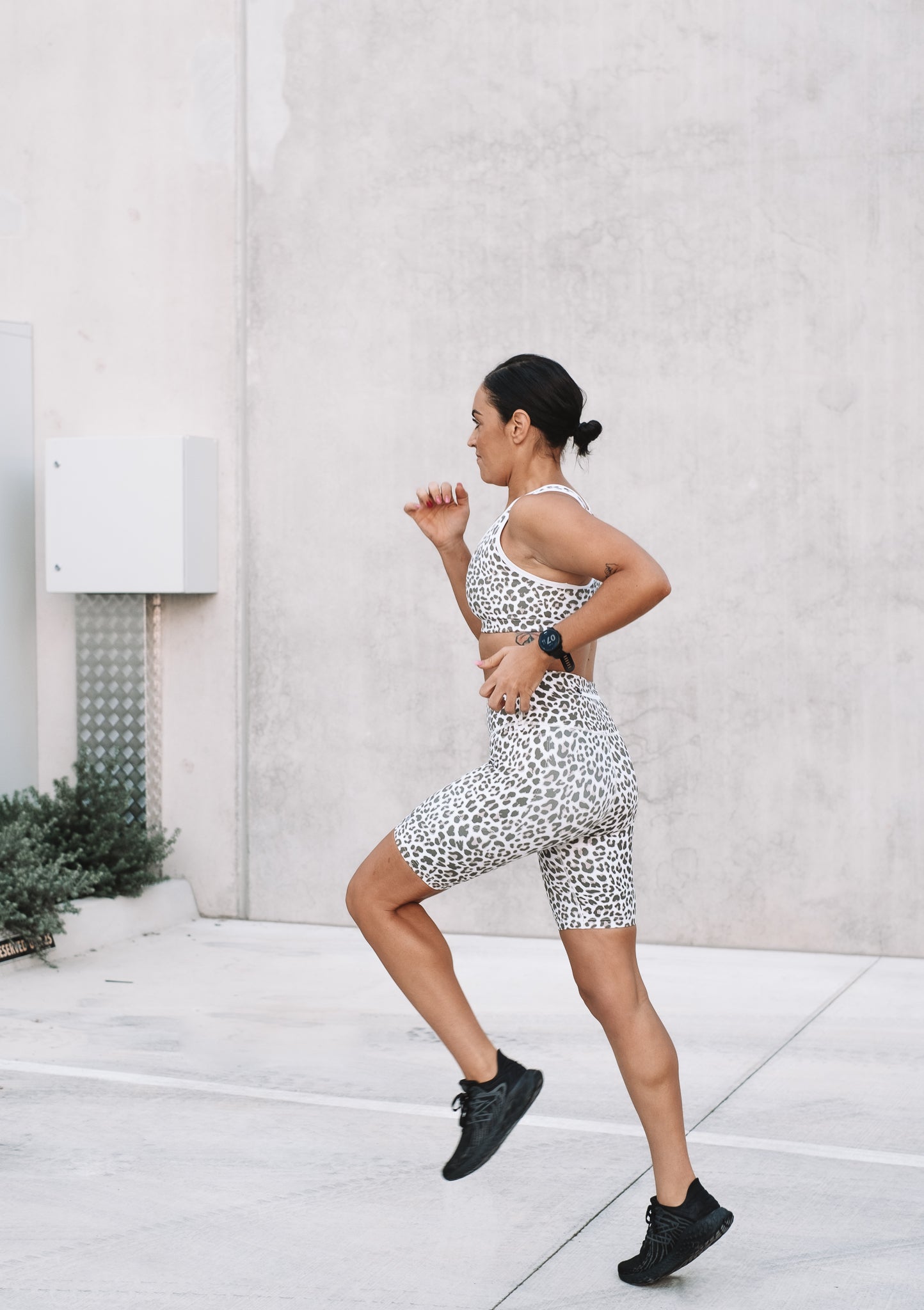 WYN by MALO little bit longer shorts 2.0 7" - wild one