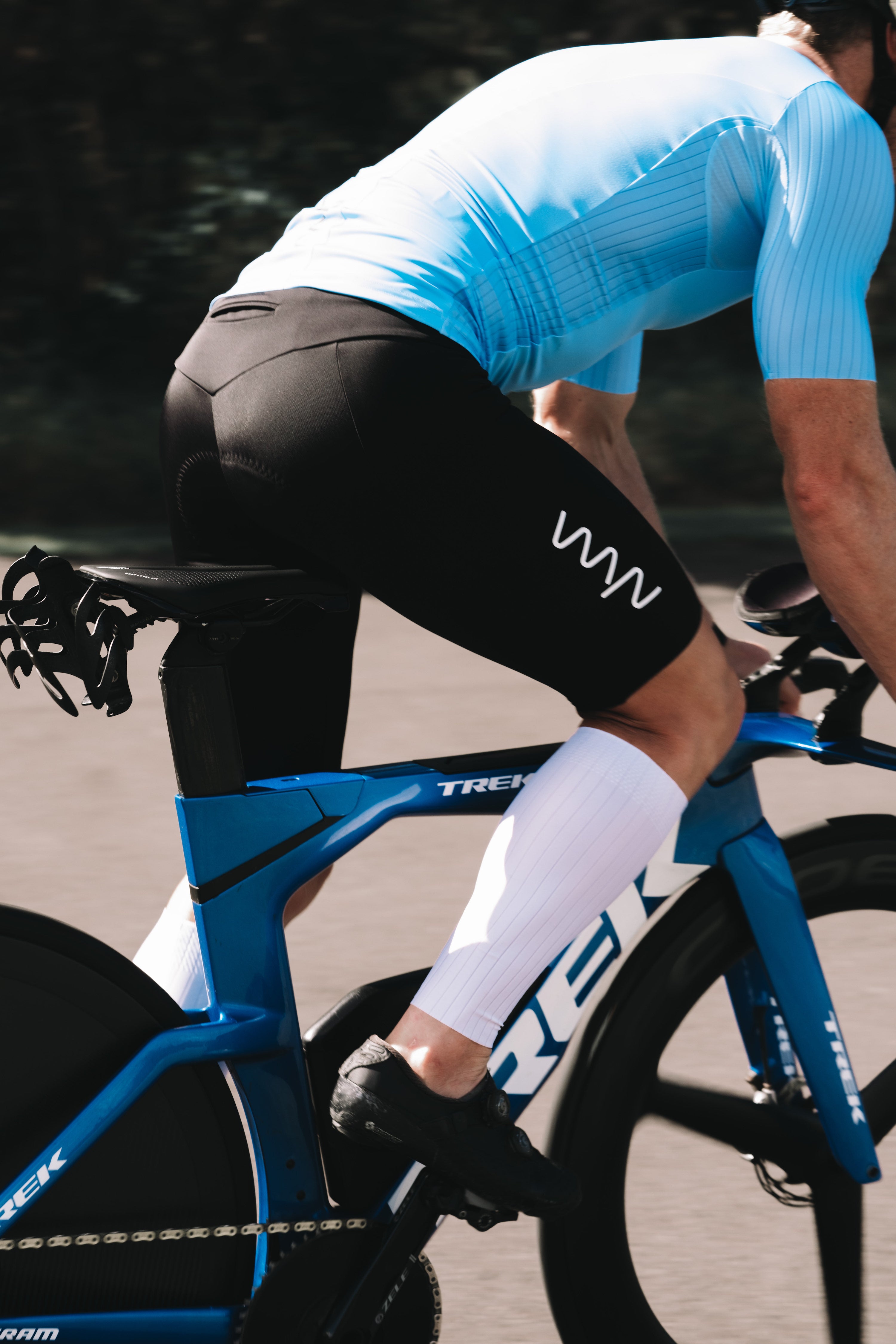 Men's Velocity Tri Shorts (10") - Black