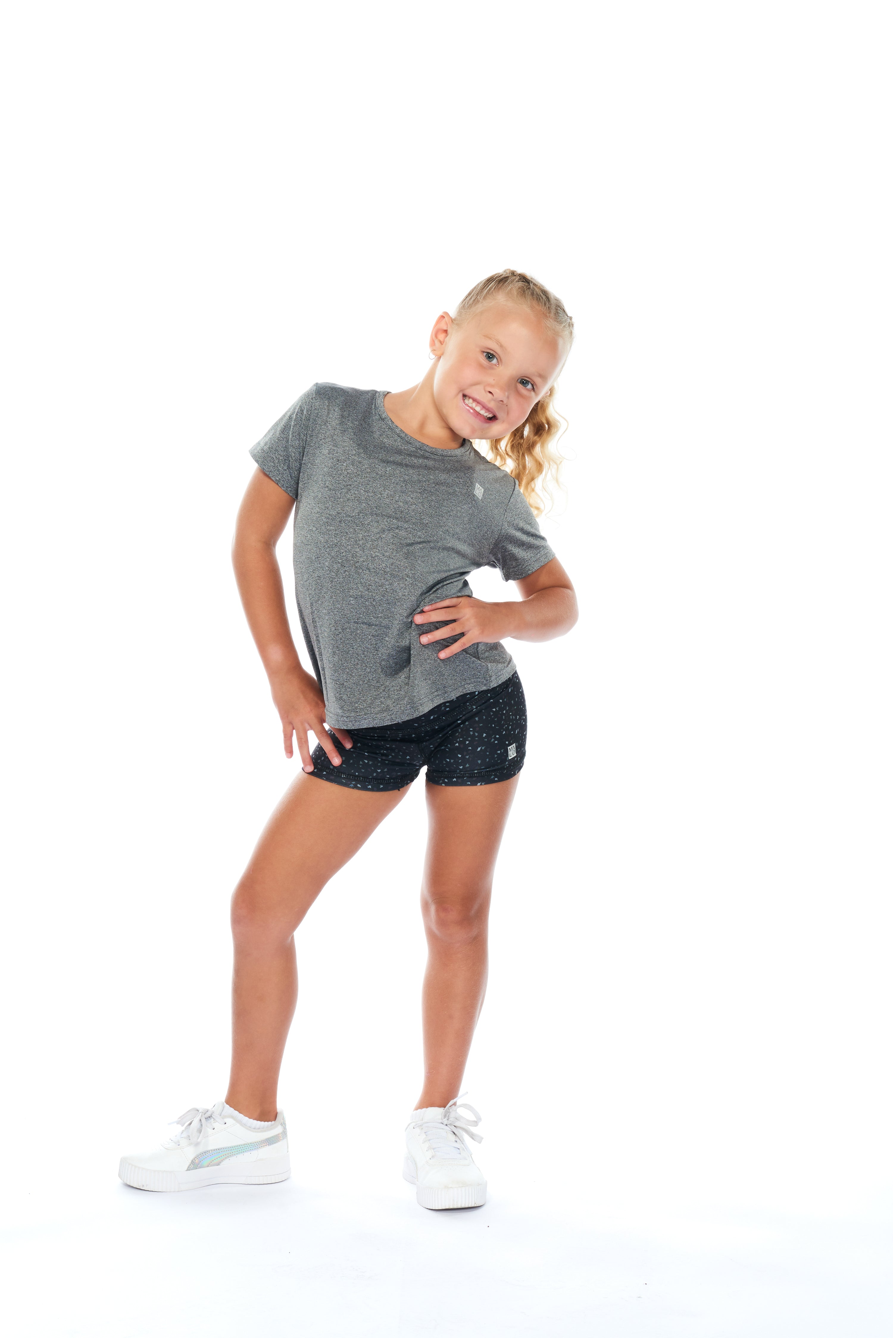 WYN by MALO Girls Sprinter Shorts - Obsidian