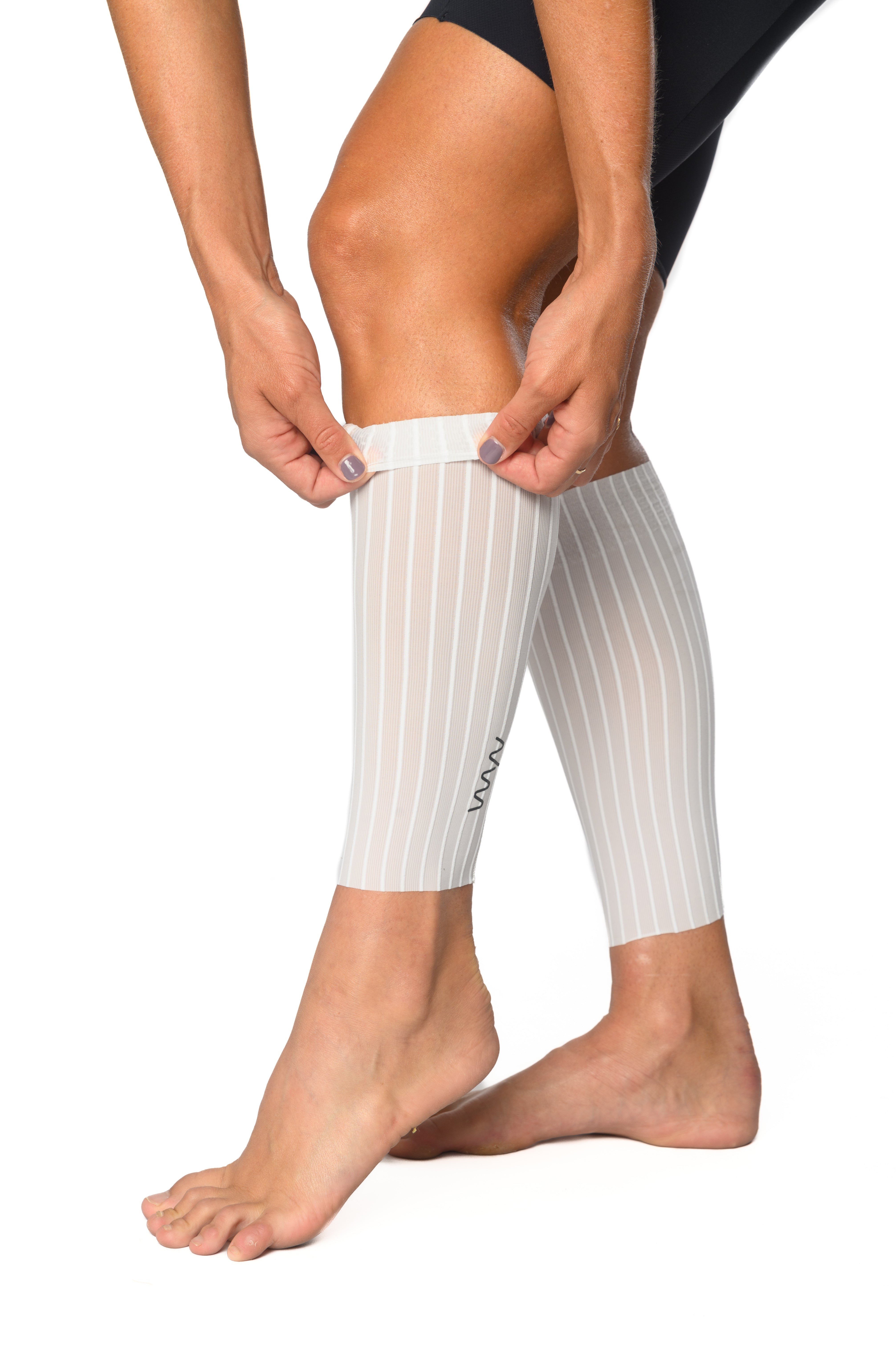 Unisex CdA Aero Calf Sleeve - White