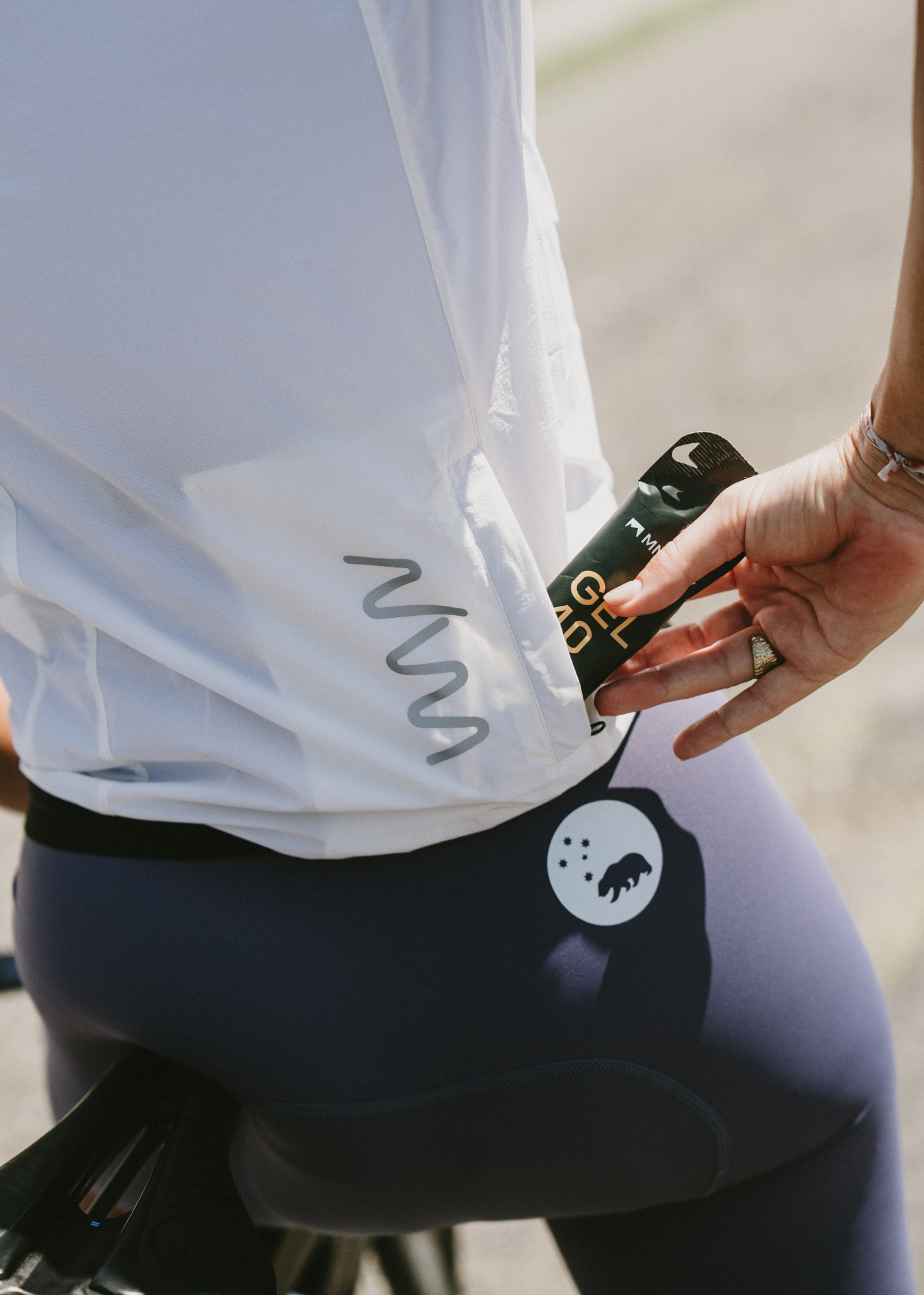 Women's AeroShield Gilet - White