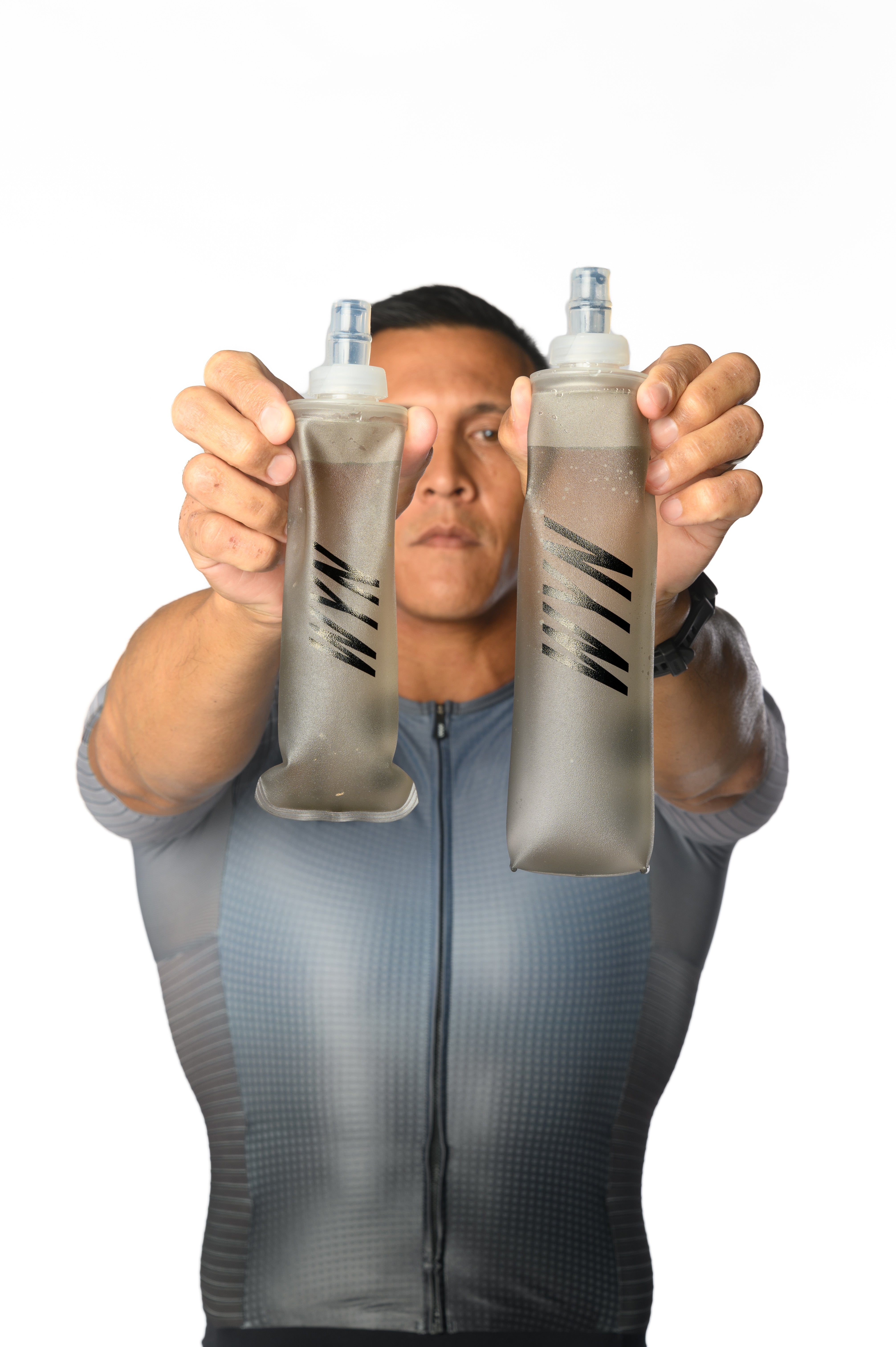 WYN Hydration 8.5oz Soft Flask - Gray