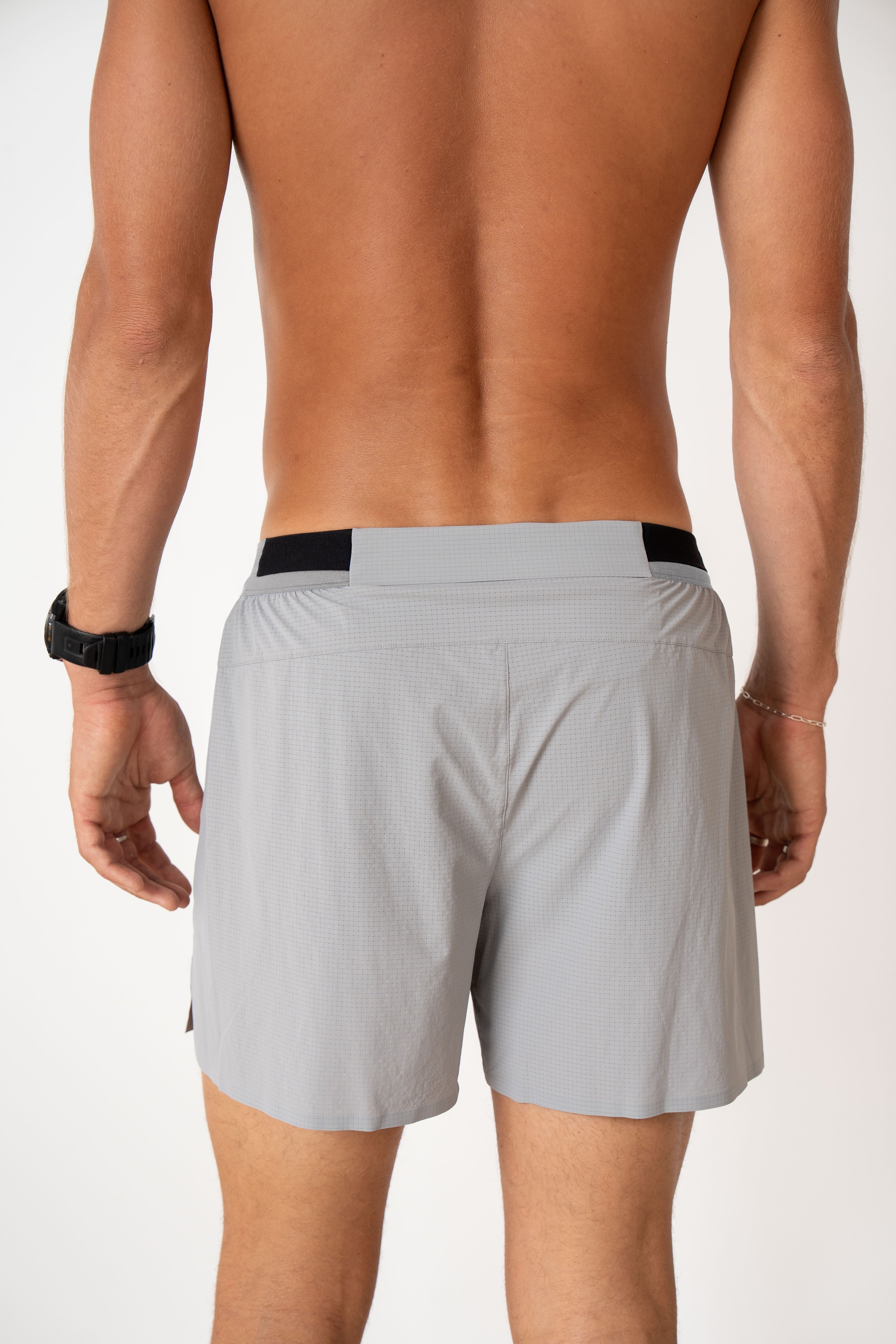 Men's Pace Short (5") - Platinum