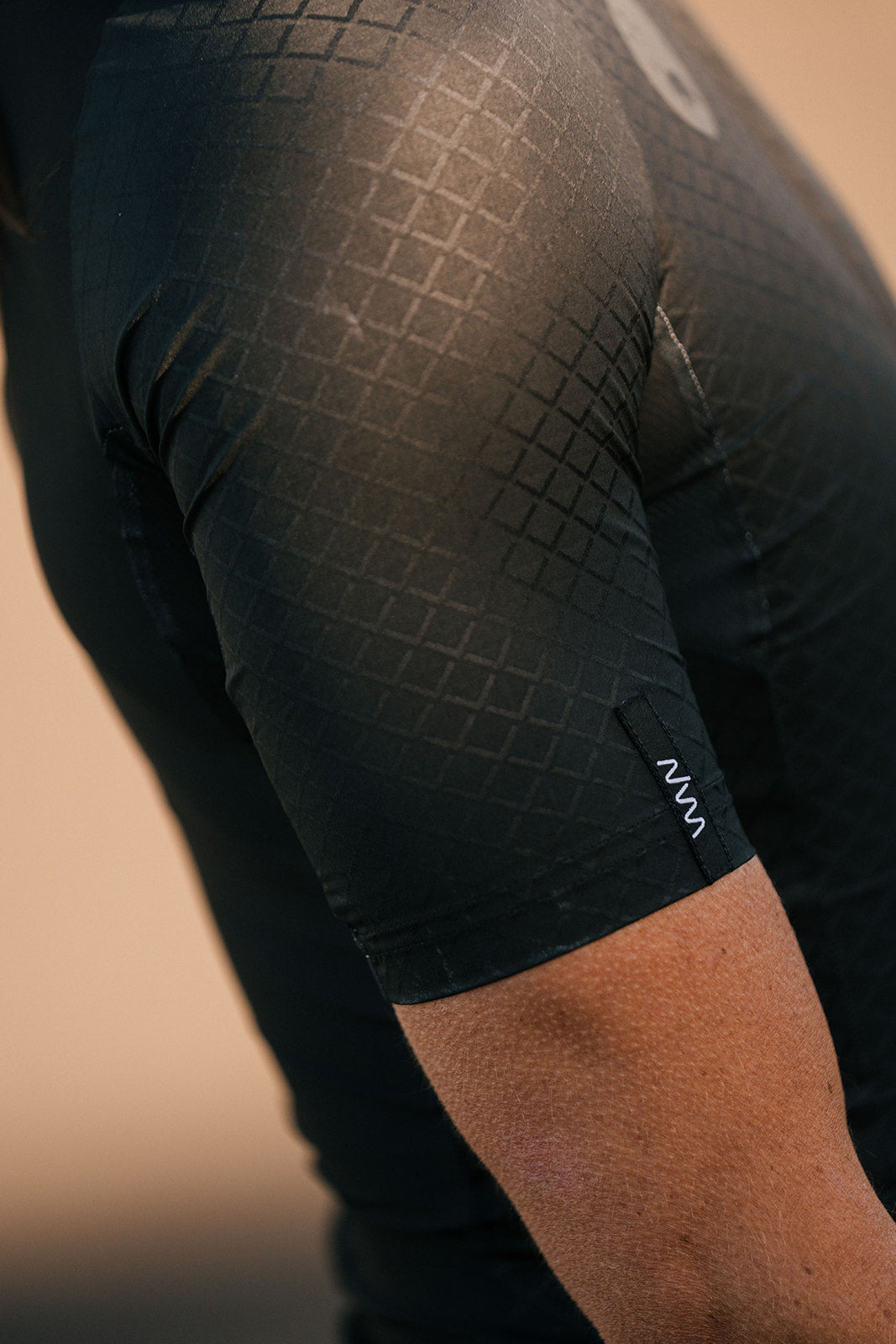 Women's LUCEO Pro Racer Cycling Jersey - Black