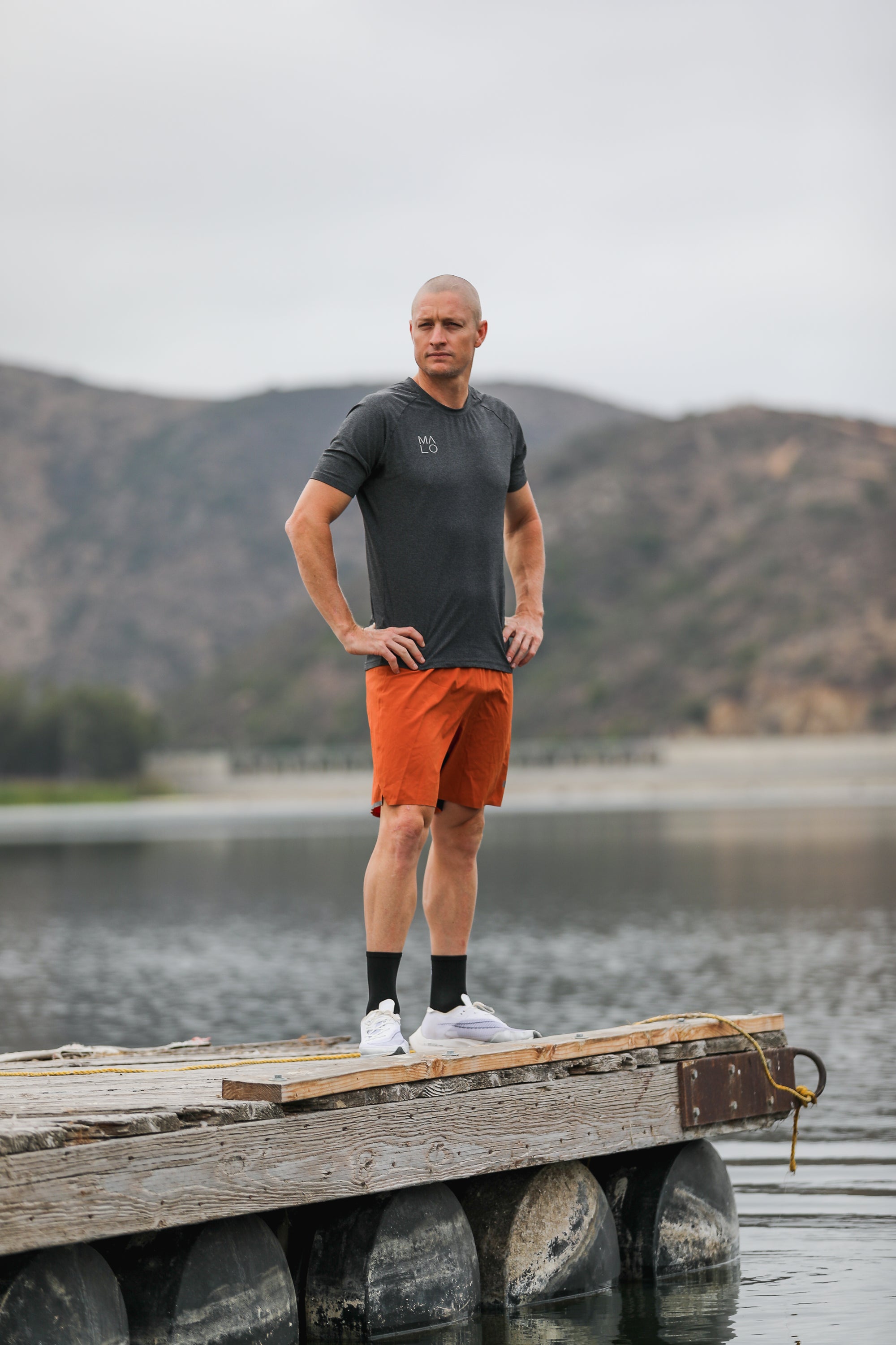 WYN by MALO noosa 2.0 run short (7")- rust
