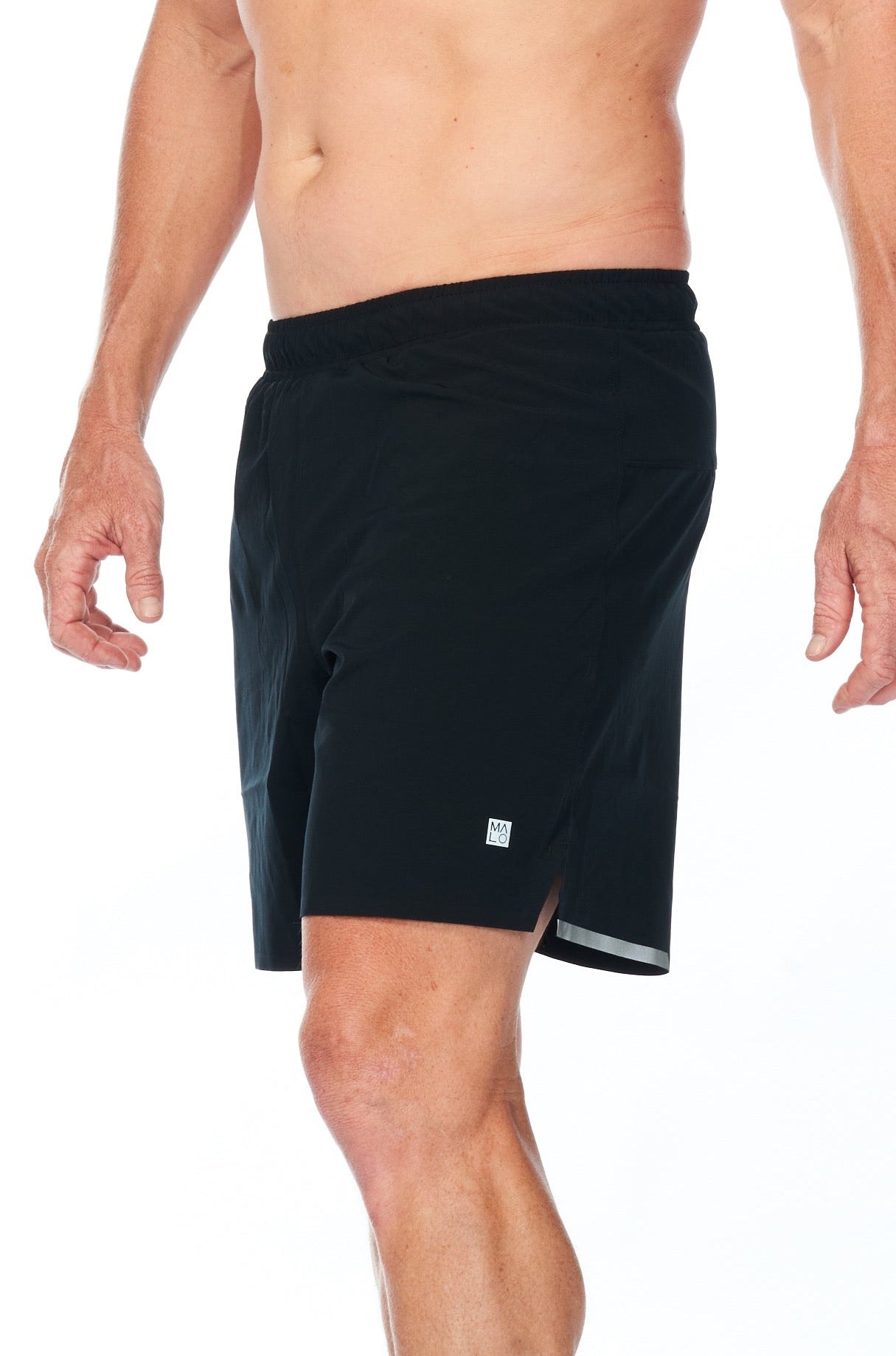 WYN by MALO noosa 2.0 run short (7")- black