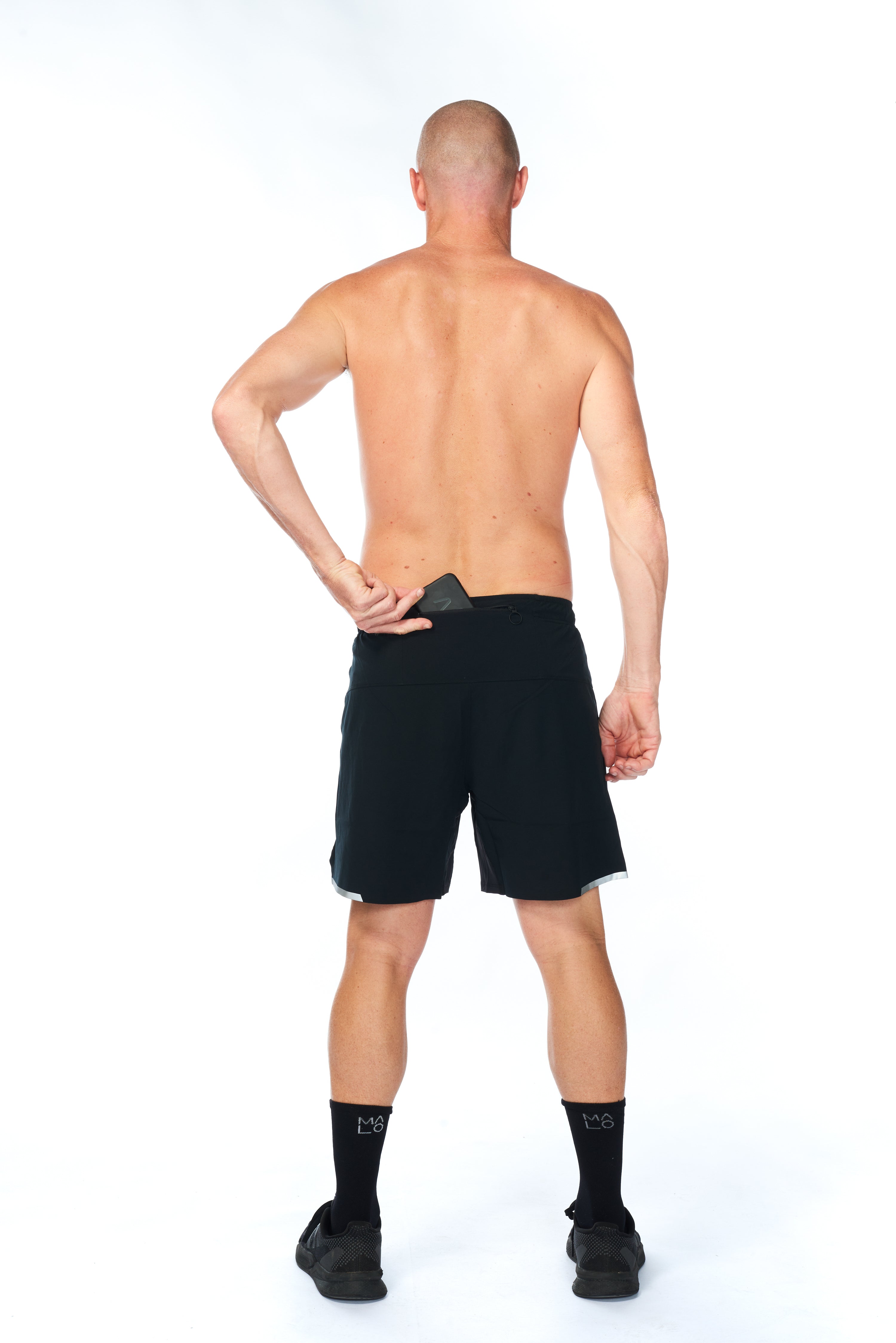 WYN by MALO noosa 2.0 run short (7")- black