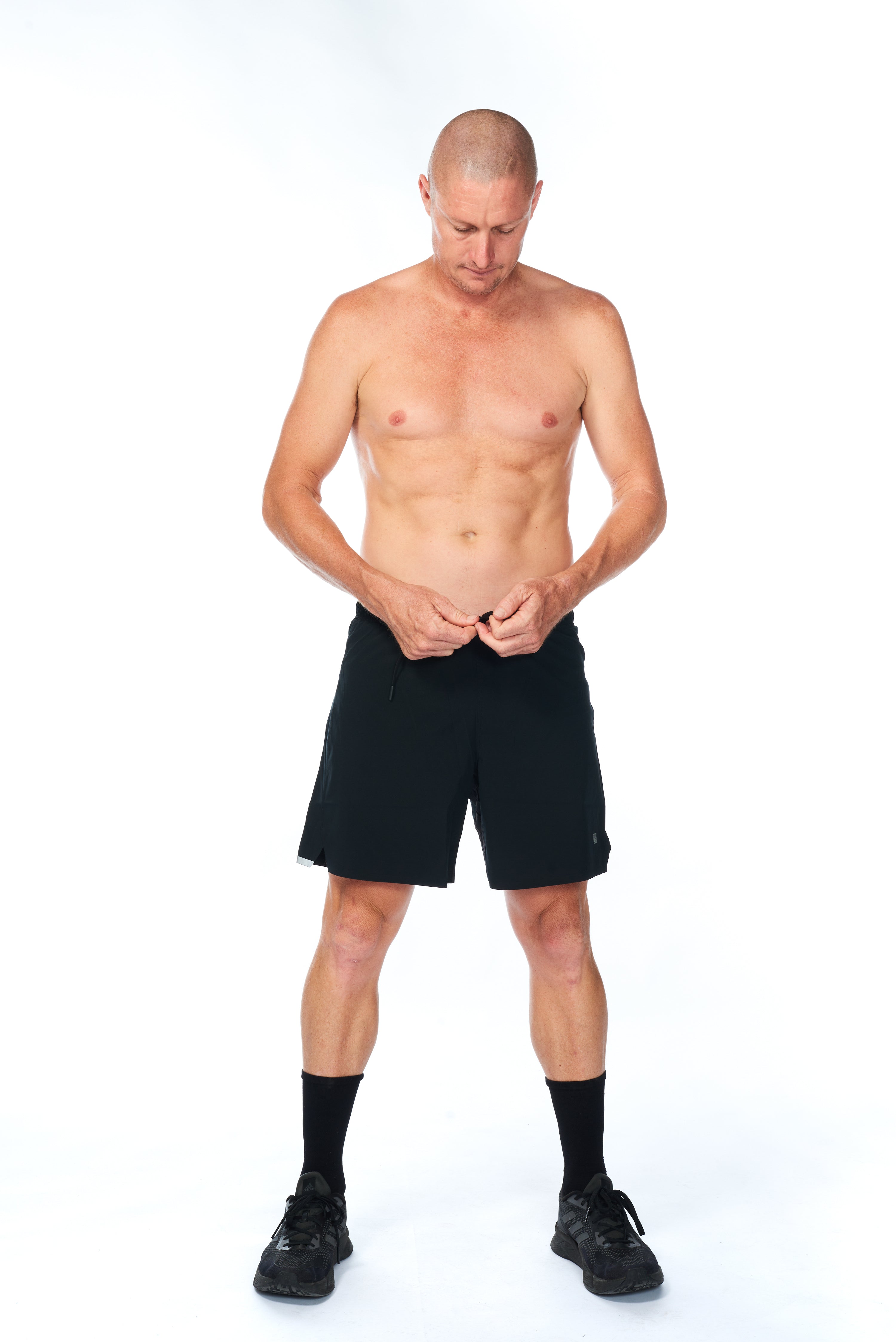 WYN by MALO noosa 2.0 run short (7")- black