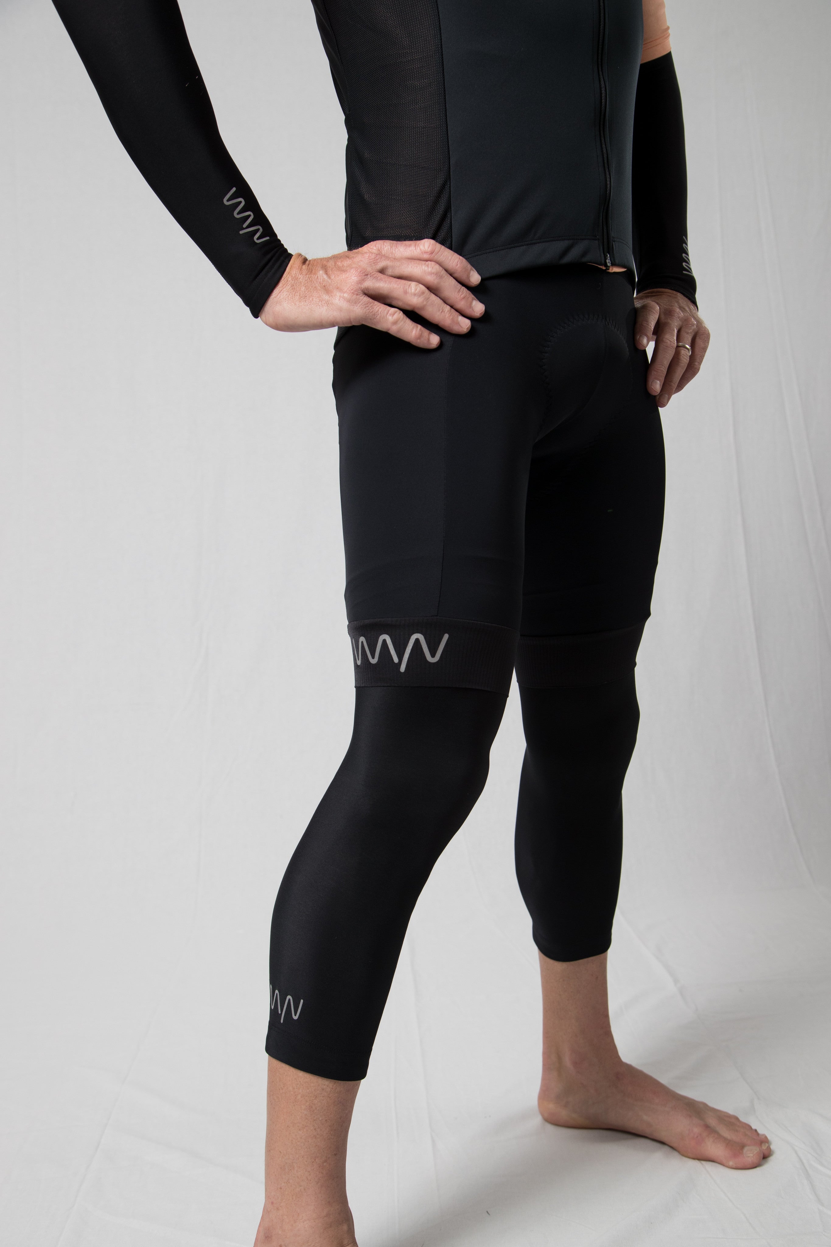 men's black cycling knee warmers