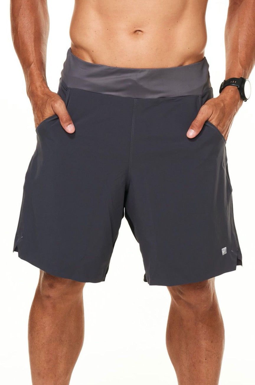 WYN by MALO arvo short (unlined 9.5") - charcoal