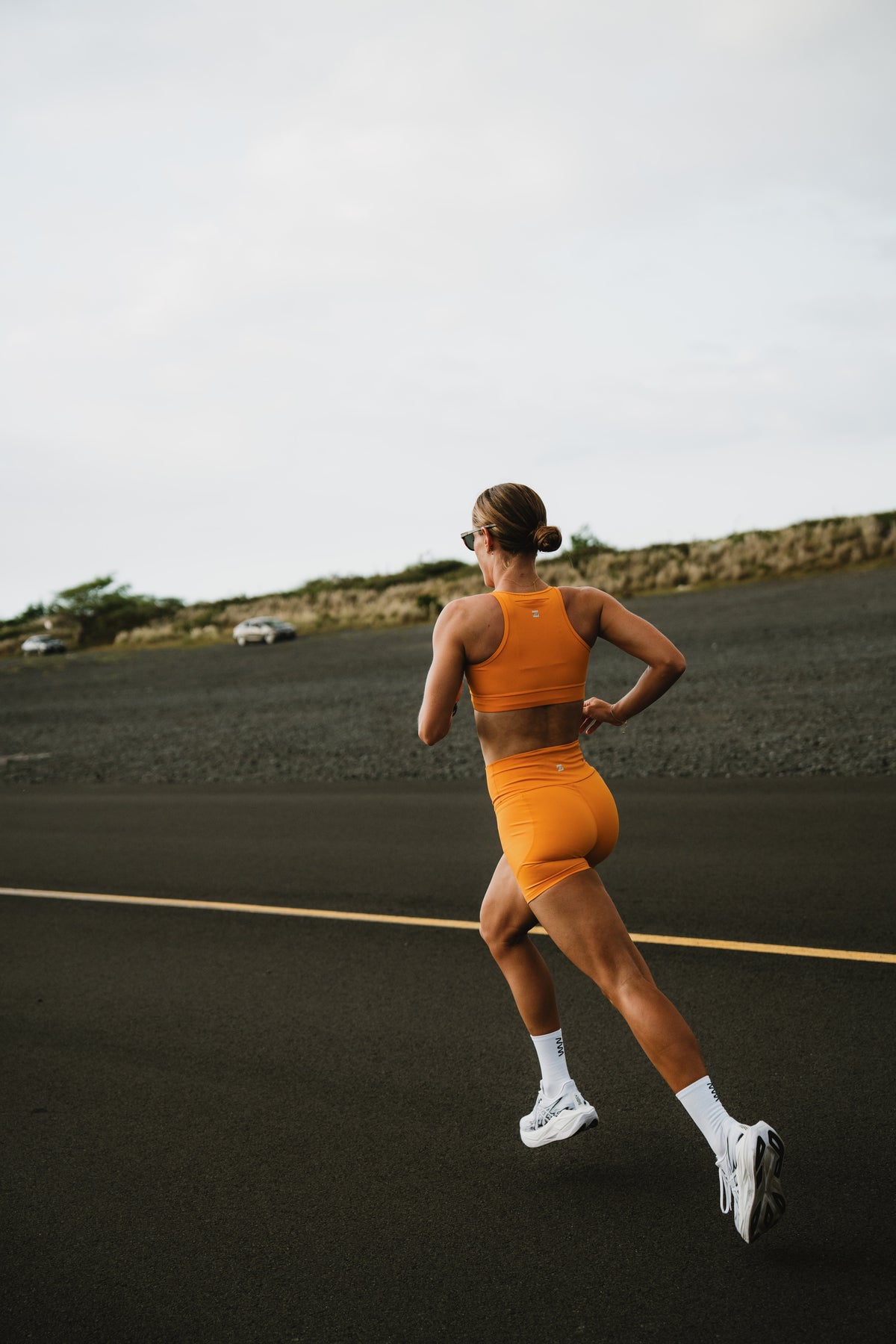 Women's Stride Shorts 4" - Mango