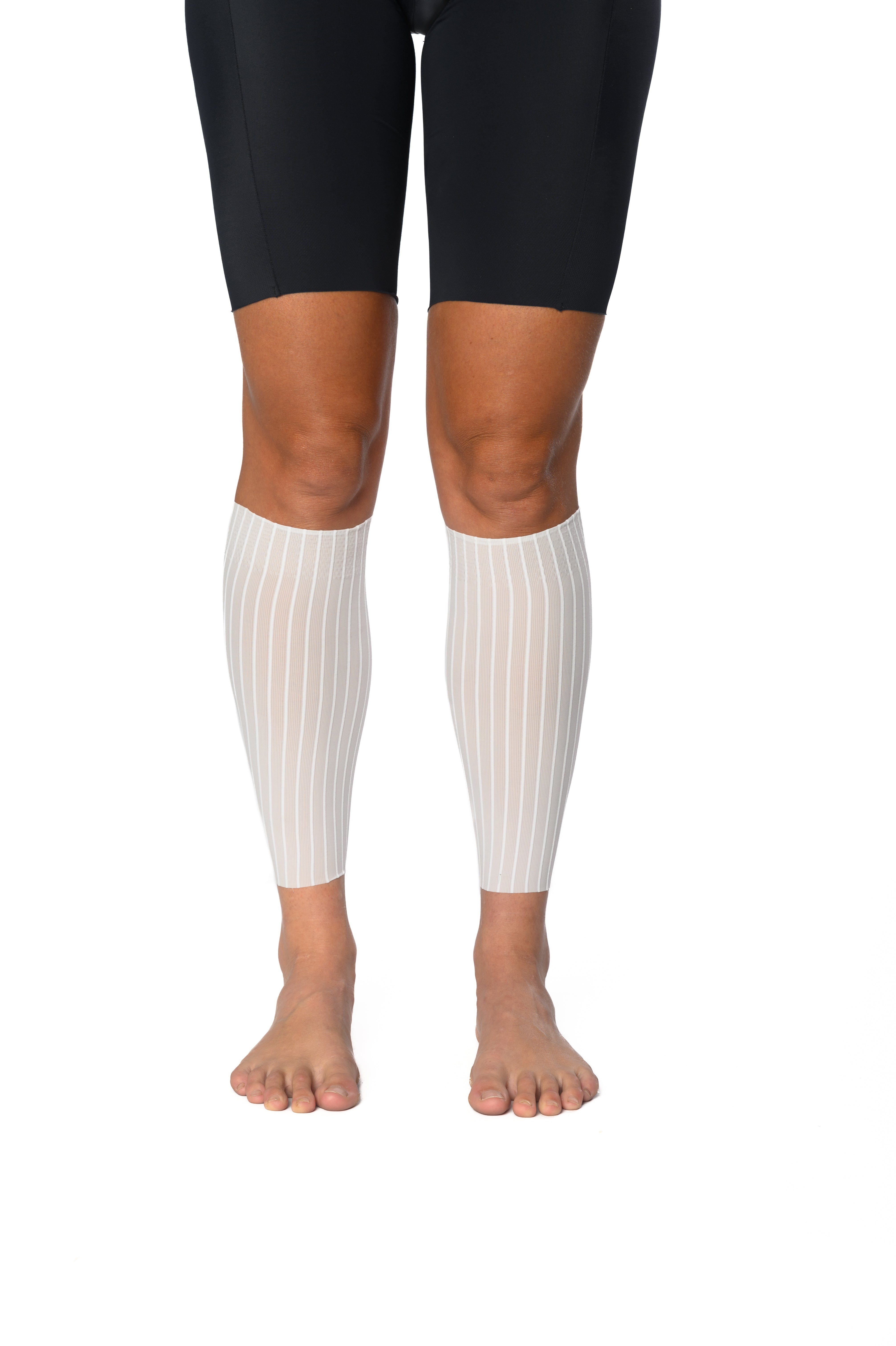 Unisex CdA Aero calf sleeve - White