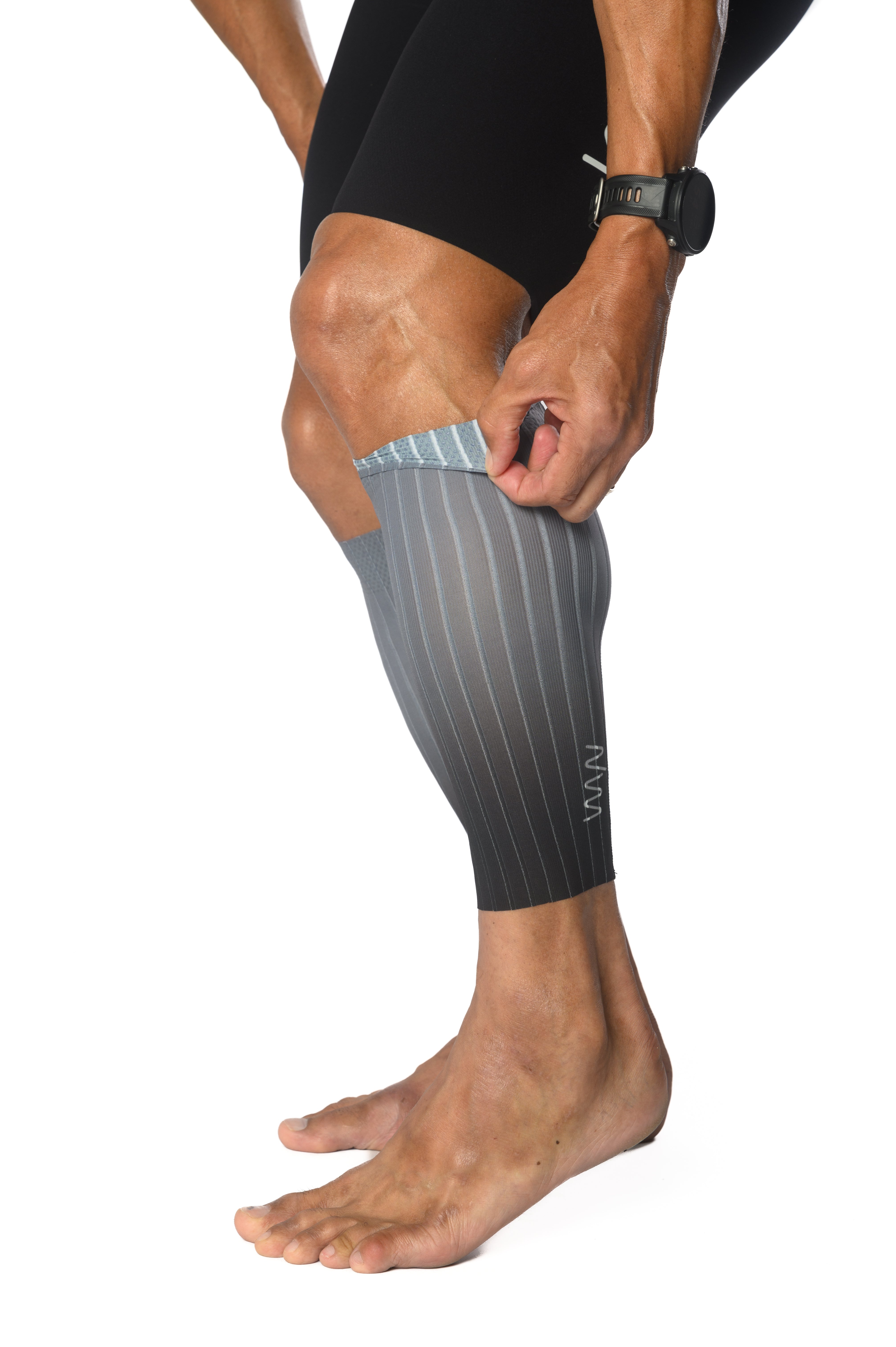 Unisex CdA Aero calf sleeve - Gunmetal Gray