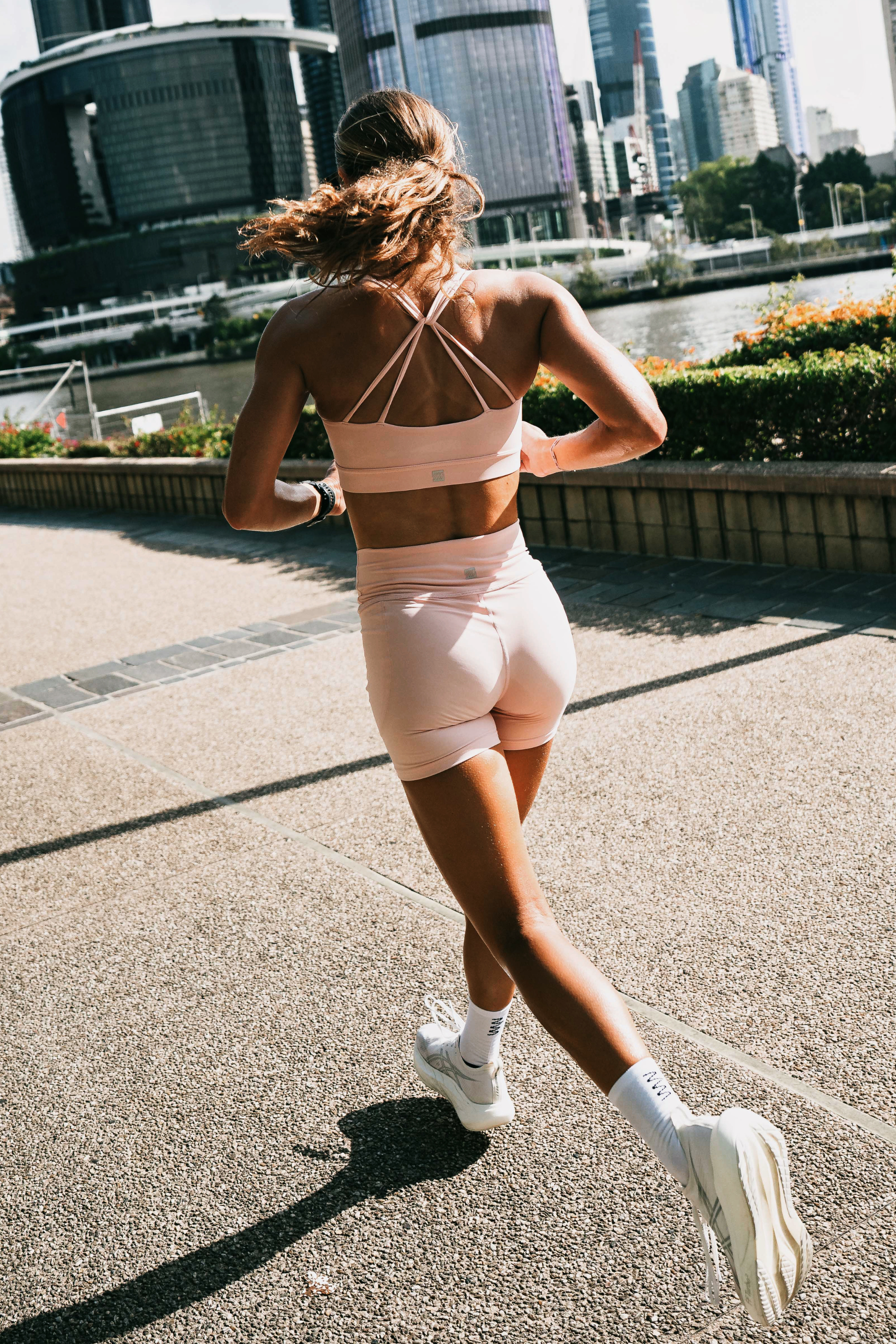 Women's Stride Shorts 4" - Petal Pink