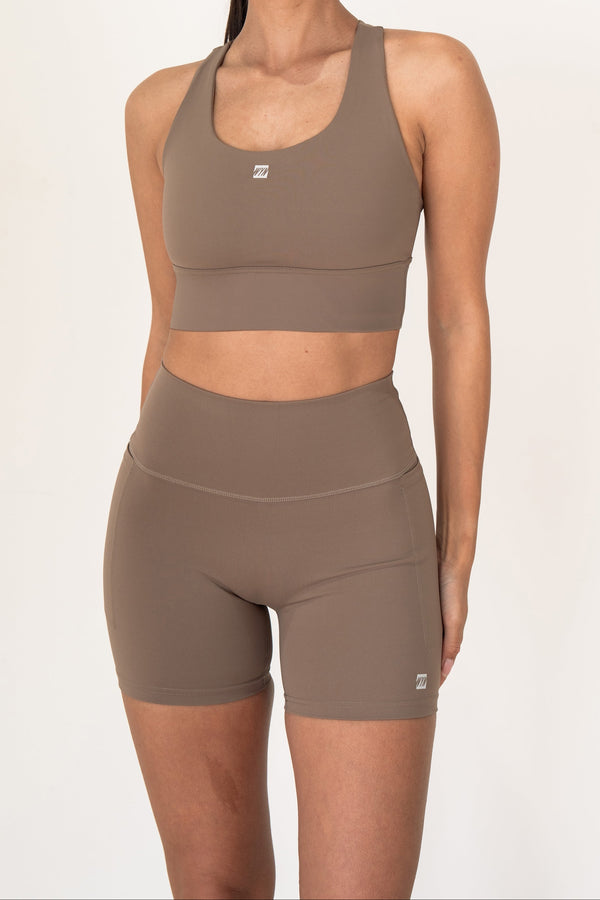 Women's Stride Seamless Front 4" Shorts - Truffle