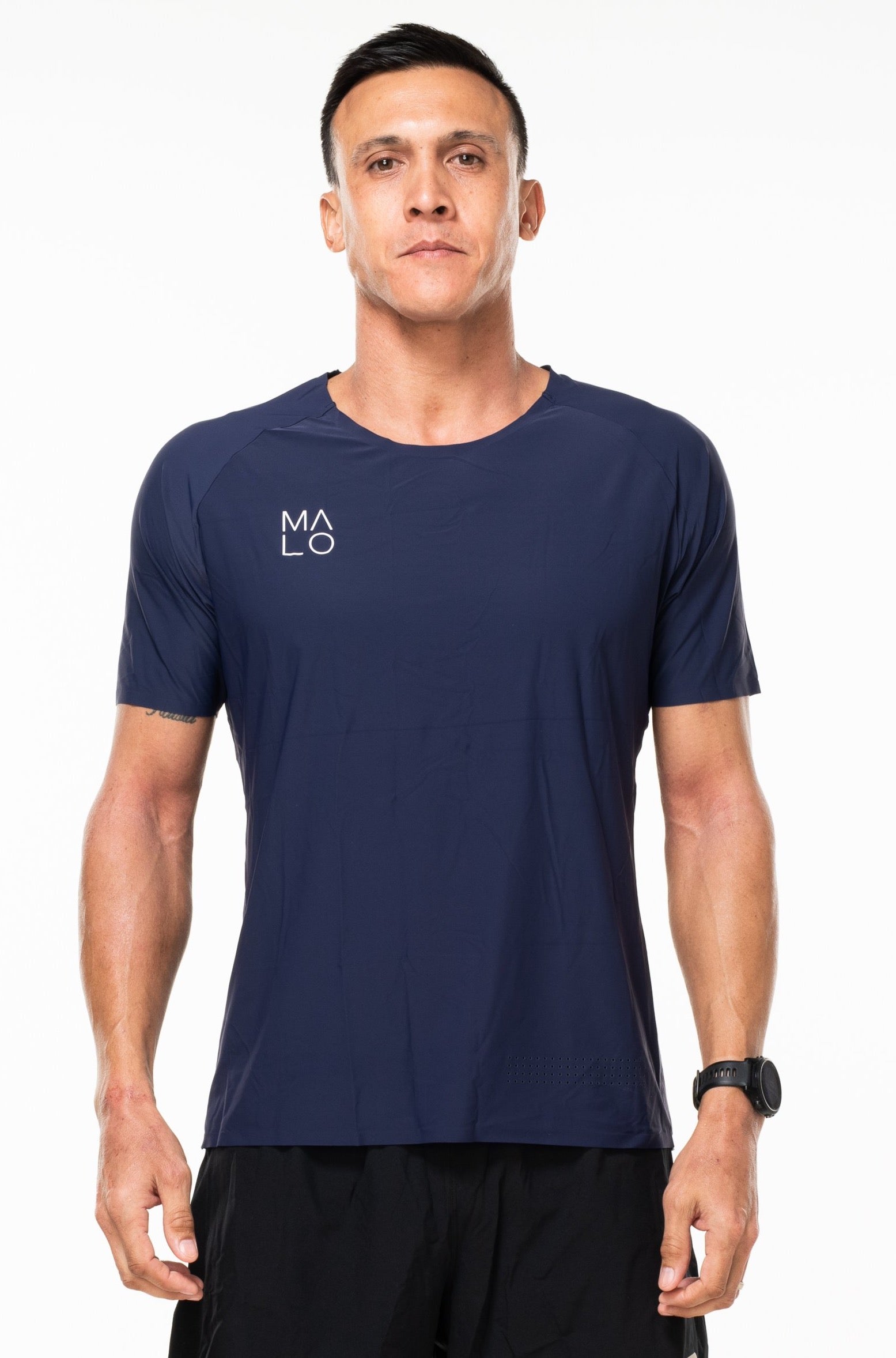 WYN by MALO edge performance tee - navy