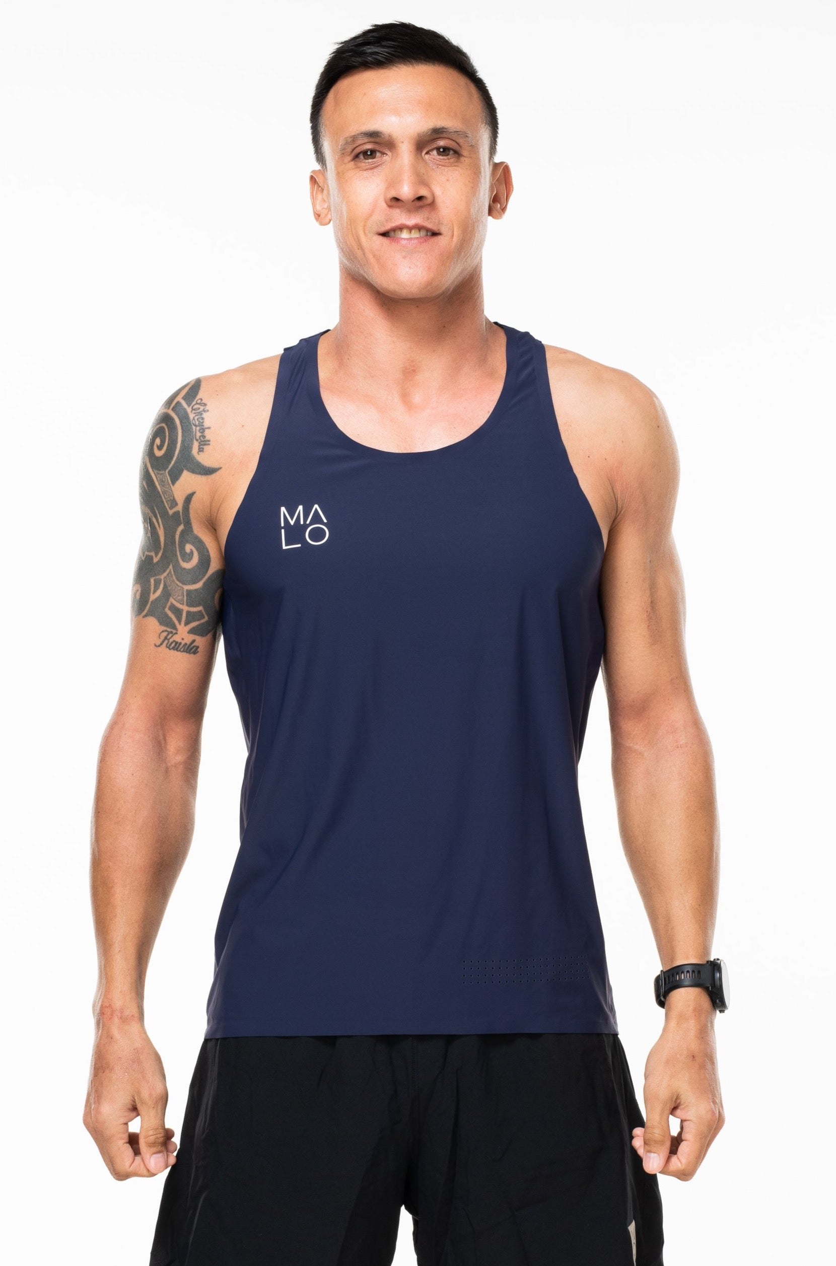 WYN by MALO edge performance tank - navy