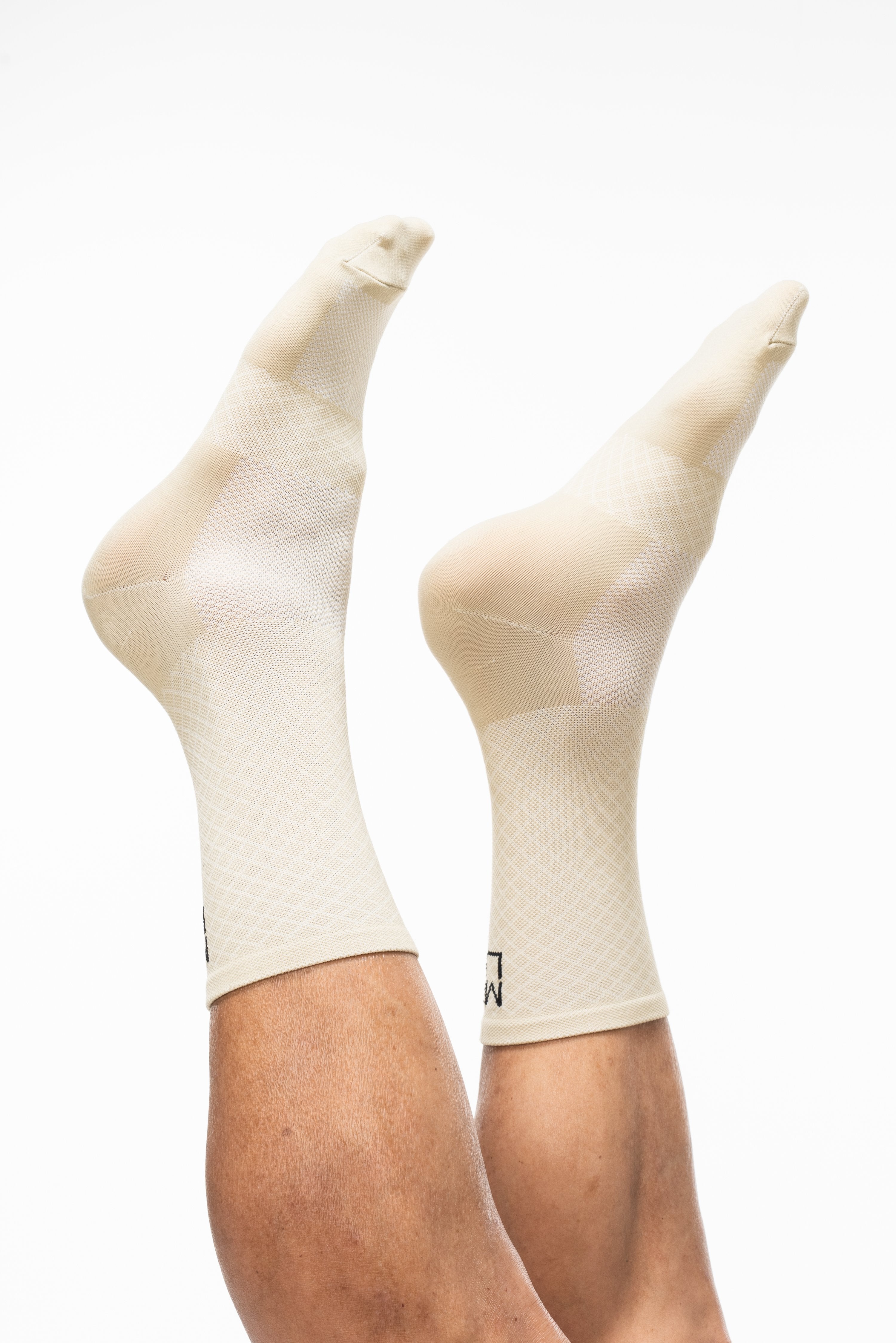 WYN by MALO signature socks - tan