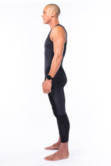 Men's black cycling tights. Cycling bibs that give full coverage for warmth.