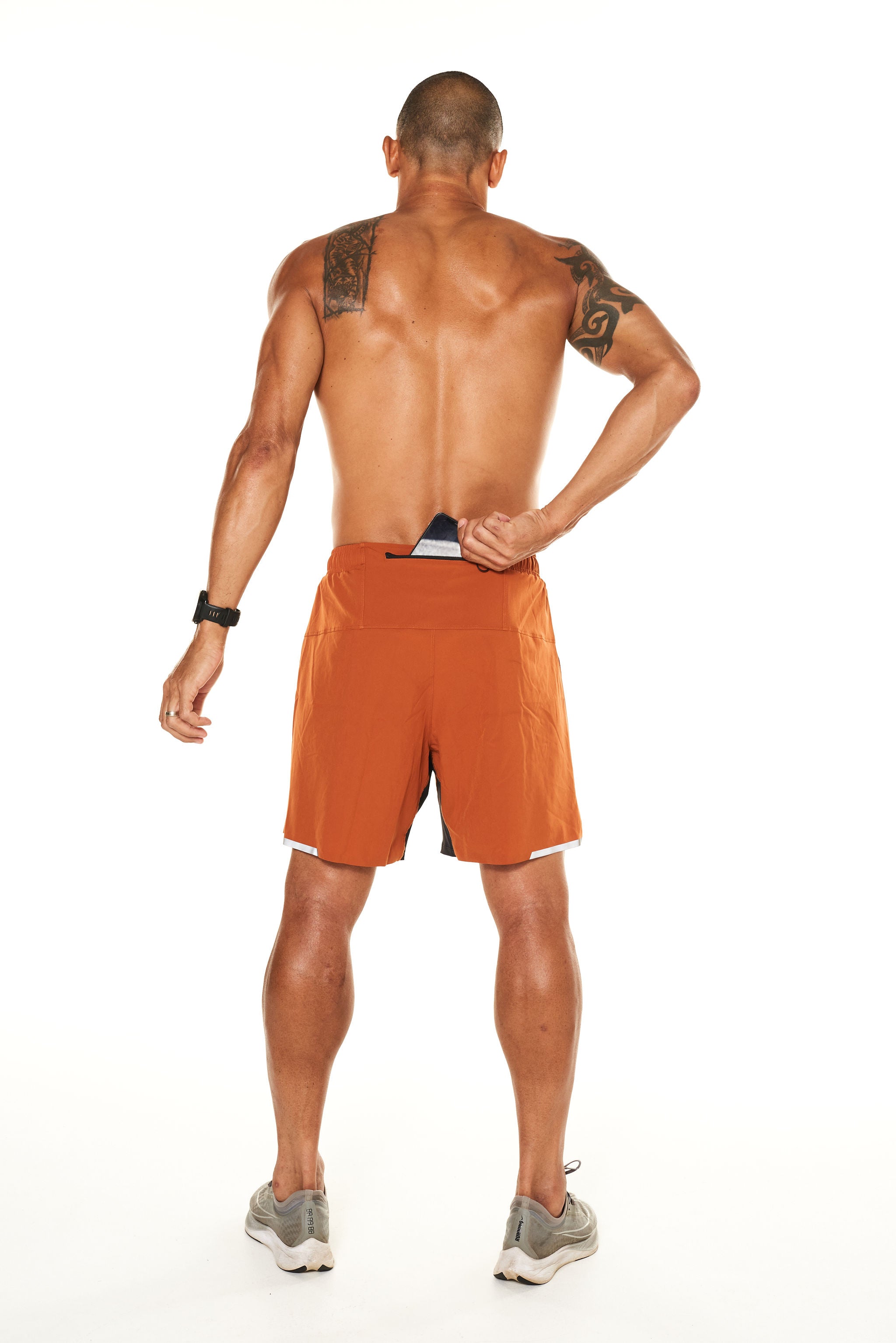 WYN by MALO noosa 2.0 run short (7")- rust