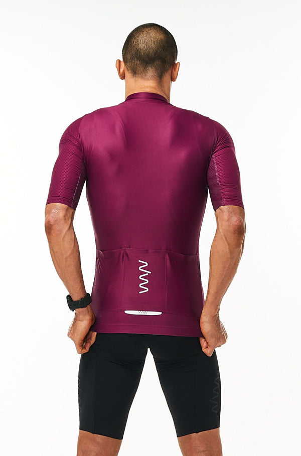 Back view men's Tyrian Hex Racer Jersey. Cycling jersey with back reflective pockets for storage.